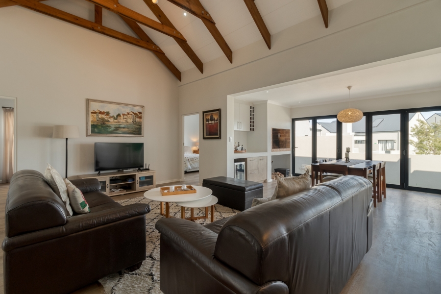 3 Bedroom Property for Sale in Aan de Wijnlanden Western Cape